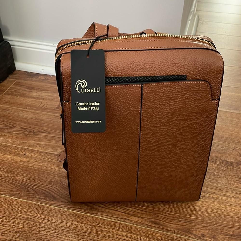 Italian Leather Pursetti Backpack/ Handbag!  New With Tags - Stunning!
